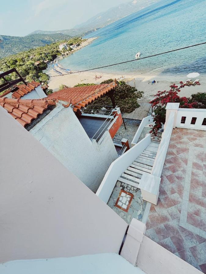 Nereides Seaside Apartments Marathókampos Exterior foto