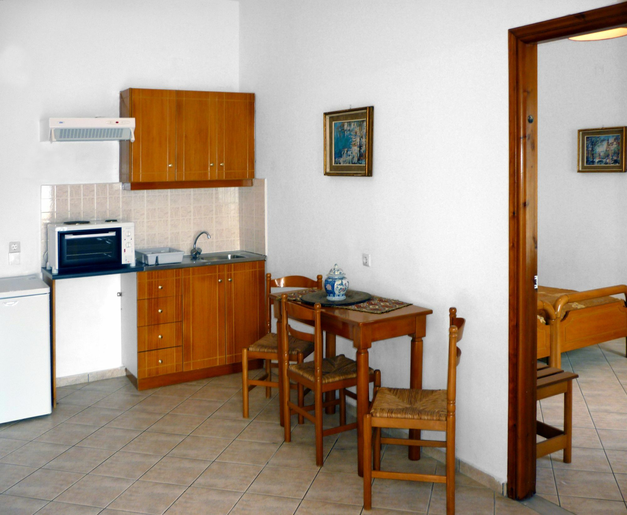 Nereides Seaside Apartments Marathókampos Exterior foto